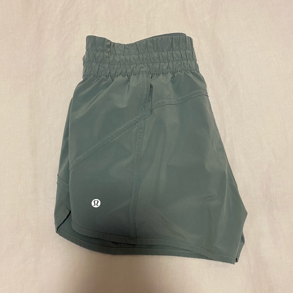 Lululemon Tracker shorts